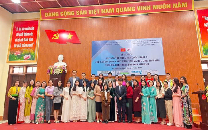 Korean Language Class Graduation — Dien Bien Phu (Course 2)